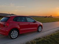 Second-hand VW Polo Team 86 CP (63 kW) 2010 Roșu Hatchback