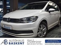 Gebraucht VW Touran Comfortline 150 PS (110 kW) 2022 Weiß Van / Kleinbus