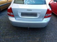 Gebraucht Volvo S40 109 PS (80 kW) 2005 Silber Limousine