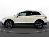 Gebraucht VW Tiguan Elegance 200 PS (147 kW) 2022 Pure white (weiß) SUV