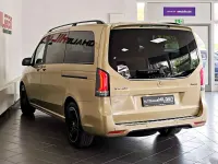 Gebraucht Mercedes V250 AMG 190 PS (139 kW) 2024 Lackfarbe kalaharigold metalli Van / Kleinbus