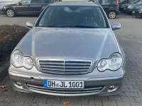 Gebraucht Mercedes C200 Classic 122 PS (89 kW) 2005 Silber Limousine