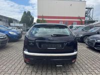 Gebraucht Ford Focus Fun X 80 PS (58 kW) 2006 Blau Kleinwagen