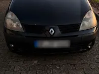 Second-hand Renault Clio II 75 CP (55 kW) 2005 Negru Hatchback