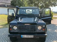 Gebraucht Land Rover Defender 122 PS (89 kW) 2000 Schwarz Van