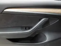 Occasion Tesla Model 3 Standard Range Plus 239 kW (325 ch) 2021 Blanc Berline