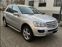 Gebraucht Mercedes ML280 190 PS (139 kW) 2006 Silber SUV