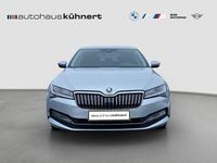Gebraucht Skoda Superb Style 190 PS (139 kW) 2022 Silber Limousine