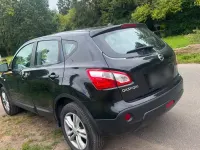 Gebraucht Nissan Qashqai 131 PS (96 kW) 2013 Schwarz SUV
