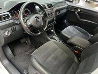 Second-hand VW Caddy Highline 150 CP (110 kW) 2017 Alb Monovolum