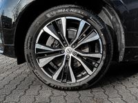 Gebraucht Volvo XC60 Plus 197 PS (144 kW) 2023 Schwarz SUV