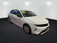 Gebraucht Opel Astra Edition 131 PS (96 kW) 2022 Jade weiss/arktis weiss Limousine