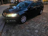 Gebraucht VW Passat 122 PS (89 kW) 2011 Schwarz Kombi