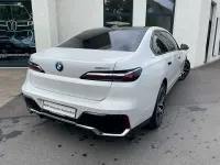 Gebraucht BMW i7 M Sport 400 kW (544 PS) 2025 Mineralweiß Limousine