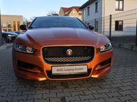 Gebraucht Jaguar XE R-Sport 300 PS (220 kW) 2019 Gold Limousine