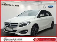 Gebraucht Mercedes B200 Urban 156 PS (114 kW) 2017 Weiß braun Kleinwagen