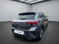 Gebraucht VW T-Roc 150 PS (110 kW) 2023 Grau SUV