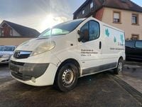Gebraucht Opel Vivaro 114 PS (83 kW) 2011 Weiß Van / Kleinbus