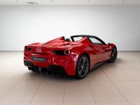 Gebraucht Ferrari 488 669 PS (492 kW) 2016 Rot Cabrio