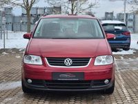 Gebraucht VW Touran Trendline 116 PS (85 kW) 2005 Rot Van / Kleinbus