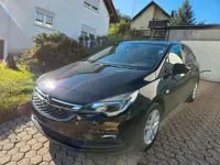 Gebraucht Opel Astra 110 PS (80 kW) 2018 Schwarz Limousine