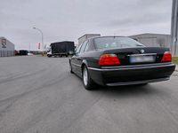 Gebraucht BMW 735 238 PS (175 kW) 1999 Schwarz Limousine