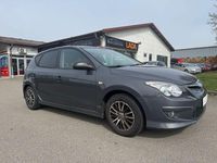 Gebraucht Hyundai i30 Edition 109 PS (80 kW) 2011 Grau Kleinwagen