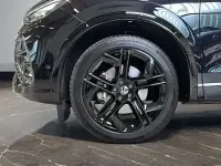 Gebraucht VW Tiguan R-line 193 PS (141 kW) 2024 Schwarz SUV