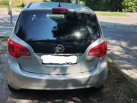 Gebraucht Opel Meriva Edition 120 PS (88 kW) 2011 Silber Van / Kleinbus