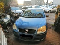 Gebraucht VW Polo Comfortline 69 PS (50 kW) 2005 Grau Limousine