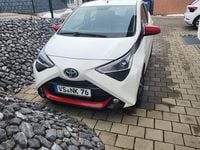 Gebraucht Toyota Aygo Play 72 PS (52 kW) 2018 Weiß Kleinwagen