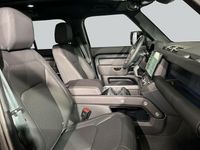 Neu Land Rover Defender SE Dynamic 249 PS (183 kW) 2026 Schwarz SUV