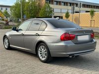 gebraucht BMW 318 e90 d Lichtpaket/Sitzheizung/Temp/Schiebedach