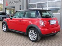 Gebraucht Mini Cooper Chili 122 PS (89 kW) 2011 Chili (solar) red Kleinwagen