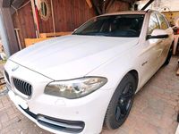 Gebraucht BMW 520 Performance 190 PS (139 kW) 2016 Weiß Kombi
