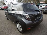 gebraucht Toyota Yaris 1.0 VVT-i Edition PLUS & Navi