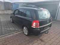 Gebraucht Opel Zafira 140 PS (102 kW) 2008 Schwarz Van / Kleinbus