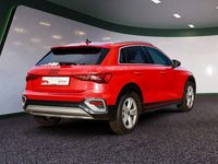 Gebraucht Audi A3 Comfort 150 PS (110 kW) 2025 Rot / progressivrot Limousine