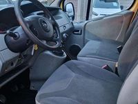 Gebraucht Opel Vivaro 90 PS (66 kW) 2011 Gelb Van / Kleinbus