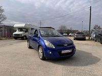 Gebraucht Hyundai i20 Edition+ 77 PS (56 kW) 2011 Sparkle blue Kleinwagen