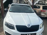 Gebraucht Skoda Octavia RS 184 PS (135 kW) 2014 Weiß Kleinwagen