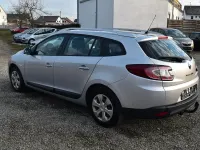 Gebraucht Renault Mégane III Expression 106 PS (77 kW) 2010 Grau Limousine