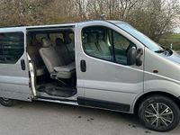 Gebraucht Opel Vivaro 101 PS (74 kW) 2005 Silber Van / Kleinbus