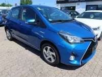 Gebraucht Toyota Yaris Hybrid Edition-S 75 PS (55 kW) 2016 Blau Limousine