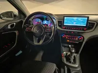Gebraucht Kia Ceed Vision 136 PS (100 kW) 2021 Weiß Kleinwagen