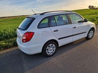 Gebraucht Skoda Fabia Cool Edition 69 PS (50 kW) 2012 Weiß Kombi