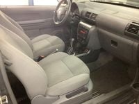 Gebraucht VW Fox 54 PS (39 kW) 2010 Rot Kleinwagen