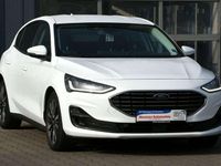 Gebraucht Ford Focus Titanium X 120 PS (88 kW) 2022 Frozen white Limousine