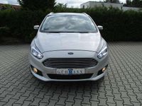 Gebraucht Ford S-MAX Titanium 190 PS (139 kW) 2018 Polarsilber Van / Kleinbus
