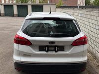 Second-hand Ford Focus 120 CP (88 kW) 2016 Alb Break